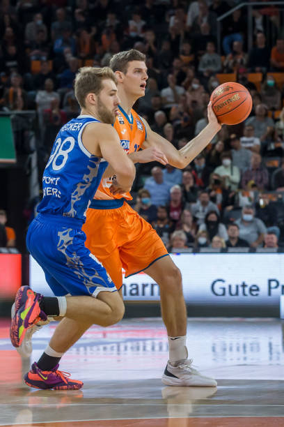 正好符合赫 正好符合赫