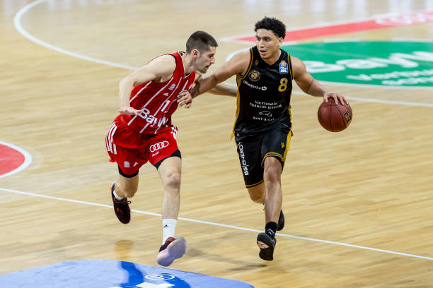 双方迅速进 双方迅速进